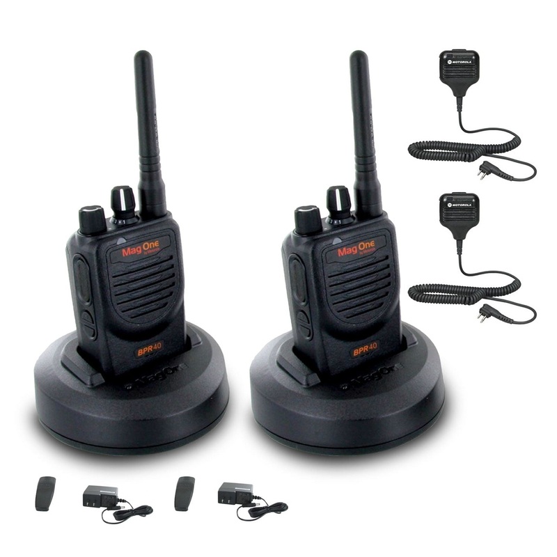2 x Motorola BPR40 Mag One Series 4W 8-Channel UHF Two-Way Radio – Bundle