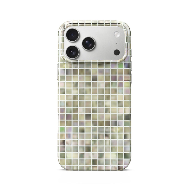 Prodigee – Tile MagSafe Case for Apple iPhone 17 Pro/ Pro Max – Iridescent