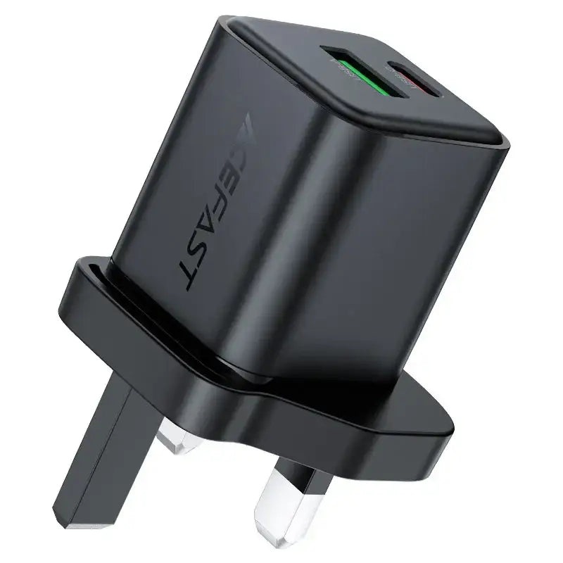AceFast | 18496 | A127 | PD30W Gan (Usb A+Usb C) Charger | UK | Black